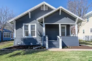 1012 W 6th St, Taylor, TX 76574 - Photo 1