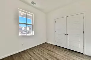 202 Pebblestream Pass, Taylor, TX 76574 - Photo 16