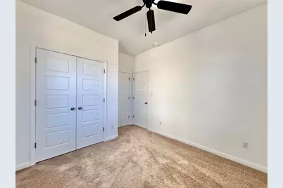 202 Pebblestream Pass, Taylor, TX 76574 - Photo 18