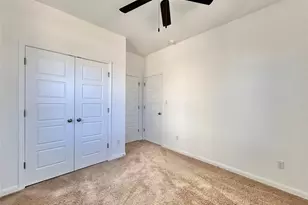 202 Pebblestream Pass, Taylor, TX 76574 - Photo 18