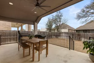 557 Jefferson Dr, Kyle, TX 78640 - Photo 34