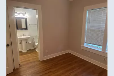 914 W Lynwood Avenue, San Antonio, TX 78201 - Photo 10