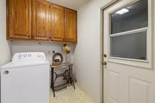 307 Cherrywood Cir, Taylor, TX 76574 - Photo 24