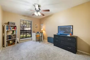 307 Cherrywood Cir, Taylor, TX 76574 - Photo 34