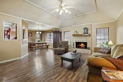 307 Cherrywood Circle, Taylor, TX 76574 - Photo 6