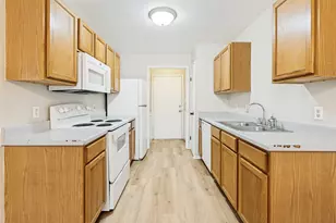 945-947 Sagewood Trail, San Marcos, TX 78666 - Photo 16