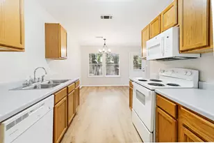 945-947 Sagewood Trail, San Marcos, TX 78666 - Photo 14