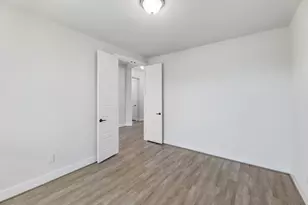 127 Red Tail Hawk Ln, Cedar Creek, TX 78612 - Photo 18