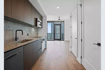 84 East Avenue #2708, Austin, TX 78701 - Photo 2