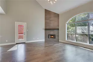 3513 Grimes Ranch Rd, Austin, TX 78732 - Photo 4
