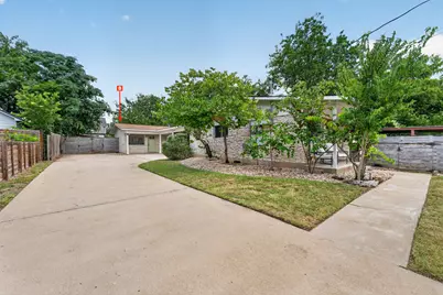 7711 Watson Street, Austin, TX 78757 - Photo 20