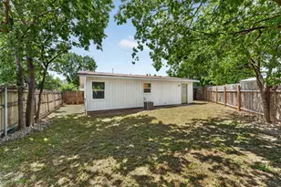 7711 Watson St, Austin, TX 78757 - Photo 40