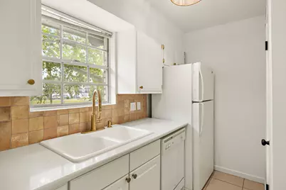 1700 Houston Street #203, Austin, TX 78756 - Photo 10