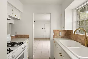 1700 Houston St, Austin, TX 78756 - Photo 8