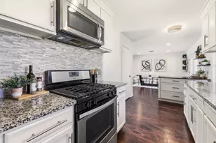 8100 Stillwood Ln, Austin, TX 78757 - Photo 16