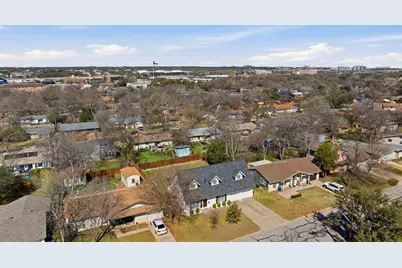 8100 Stillwood Lane, Austin, TX 78757 - Photo 40