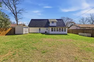 8100 Stillwood Ln, Austin, TX 78757 - Photo 36