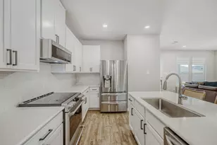 13825 Inaugural St, Manor, TX 78653 - Photo 4