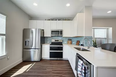 9615 Morning Iris Drive, Manor, TX 78653 - Photo 12