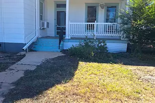 105 Davis Dr, Thorndale, TX 76577 - Photo 6