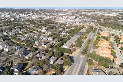 1601 Lynnville Trail, Austin, TX 78727 - Photo 10