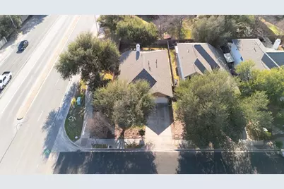 1601 Lynnville Trail, Austin, TX 78727 - Photo 8