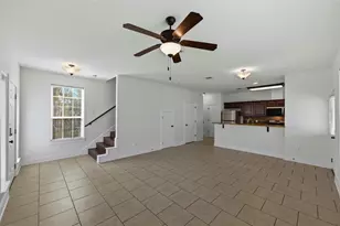 1620 Haskell St, Austin, TX 78702 - Photo 8