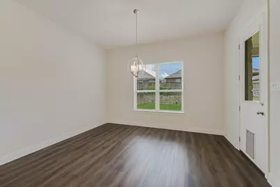 230 Sigel Avenue, New Braunfels, TX 78132 - Photo 6