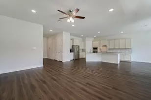 230 Sigel Ave, New Braunfels, TX 78132 - Photo 4