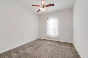 230 Sigel Ave, New Braunfels, TX 78132 - Photo 16