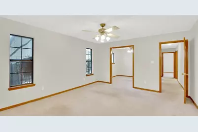 1403 Stone Ridge Drive, Taylor, TX 76574 - Photo 28