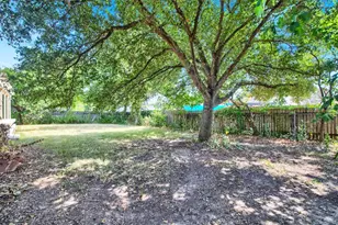 1403 Stone Ridge Dr, Taylor, TX 76574 - Photo 36