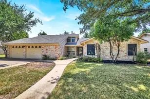 1403 Stone Ridge Dr, Taylor, TX 76574 - Photo 4