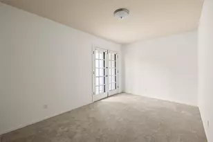 3613 Las Colinas Dr, Austin, TX 78731 - Photo 18