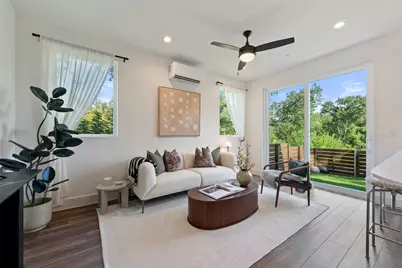 5201 E E. Mlk Jr Boulevard #6106, Austin, TX 78721 - Photo 2
