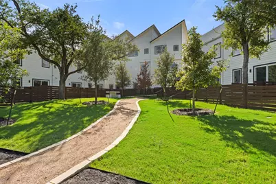 5201 E Martin Luther King Jr Boulevard #1102, Austin, TX 78721 - Photo 1