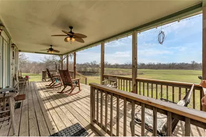 550 County Road 471, Thrall, TX 76578 - Photo 1