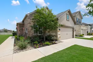 825 Faith Dr, Liberty Hill, TX 78642 - Photo 38