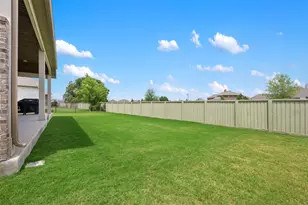 825 Faith Dr, Liberty Hill, TX 78642 - Photo 38