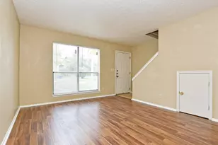 116 Hillside Dr, Elgin, TX 78621 - Photo 6