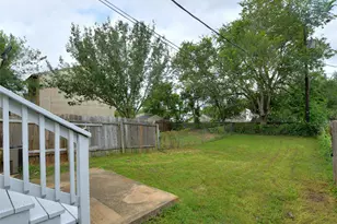116 Hillside Dr, Elgin, TX 78621 - Photo 16