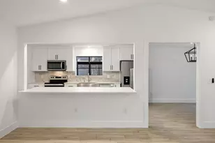 336 Columbine St, Meadowlakes, TX 78654 - Photo 16