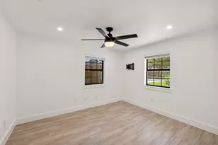 336 Columbine St, Meadowlakes, TX 78654 - Photo 26