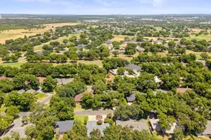 336 Columbine St, Meadowlakes, TX 78654 - Photo 40