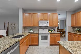219 Wildwood Dr, Georgetown, TX 78633 - Photo 12