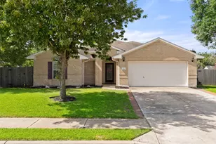1105 Delia Chapa Ln, Hutto, TX 78634 - Photo 2