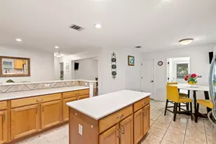 1105 Delia Chapa Ln, Hutto, TX 78634 - Photo 14