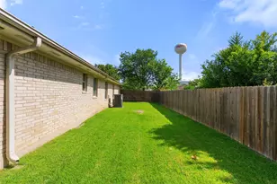 1105 Delia Chapa Ln, Hutto, TX 78634 - Photo 38