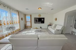 121 Outlaw Dr, Jarrell, TX 76537 - Photo 14