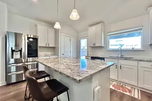 1357 Kneehigh Ln, Georgetown, TX 78633 - Photo 10